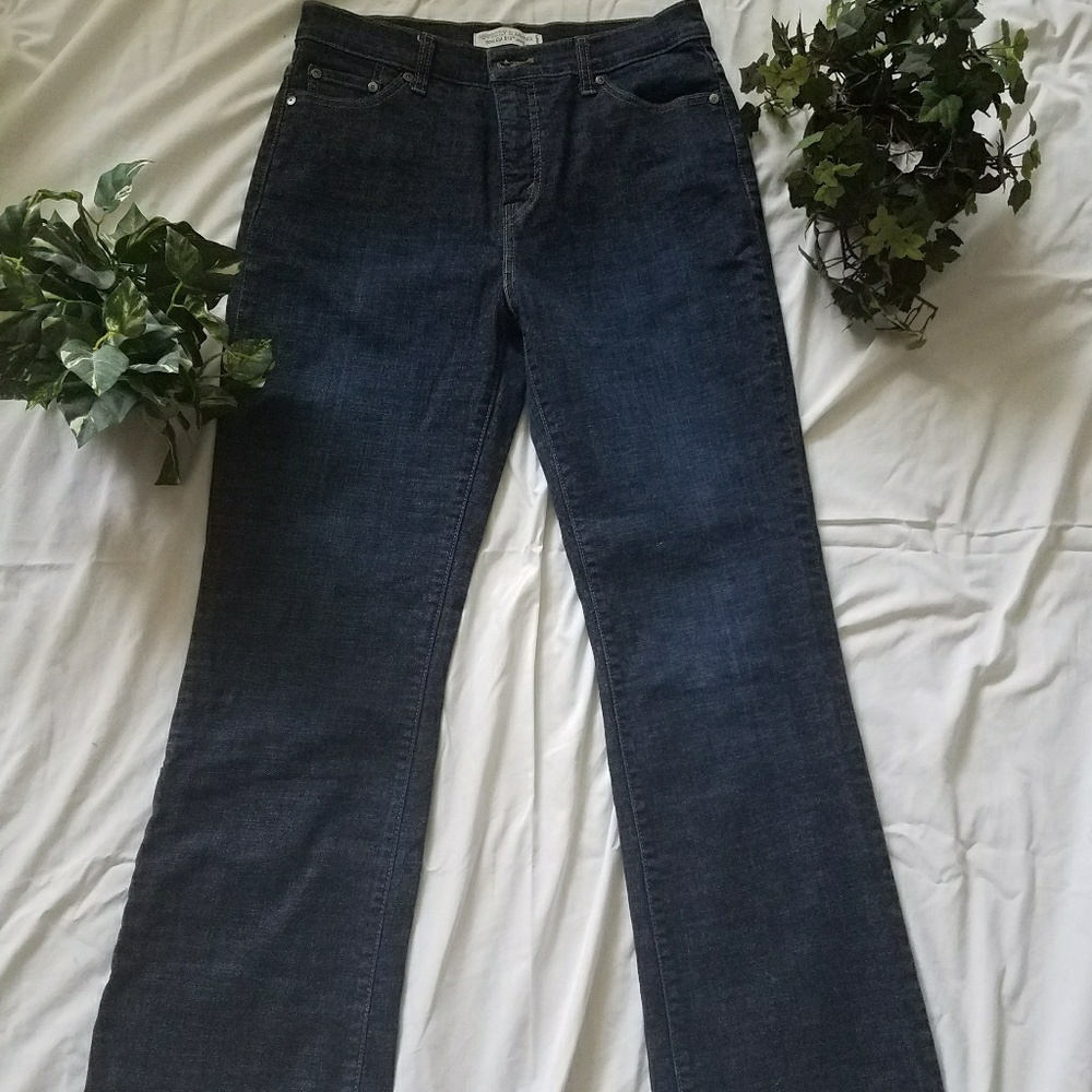 Levis perfectly slimming jeans